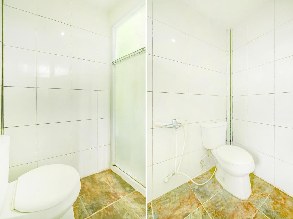 Oyo Life 3103 Opo Homestay & Kost Malang Eksteriør billede